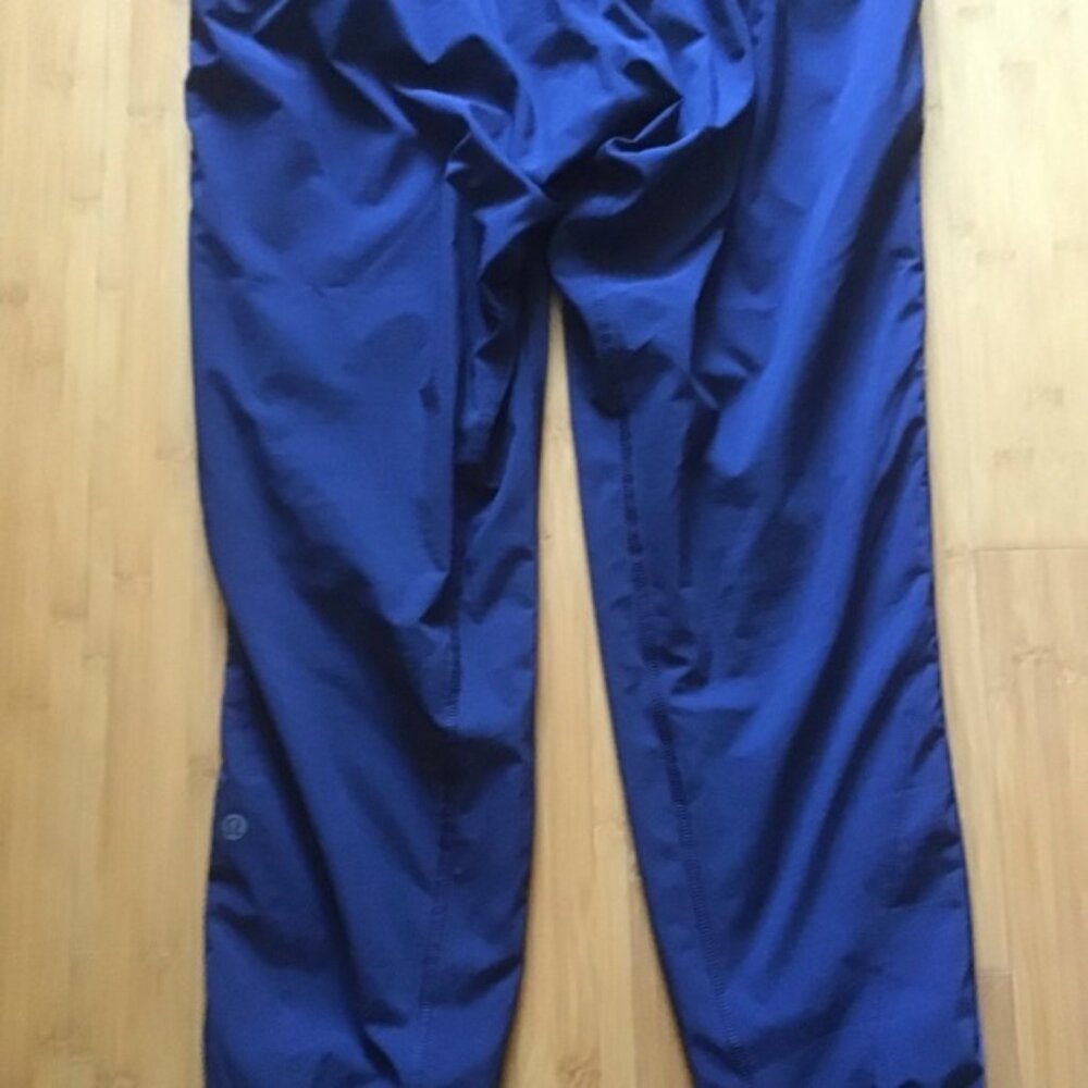 Lululemon Satin Trim Tuxedo Pant Navy Like New - Picture 10 of 14
